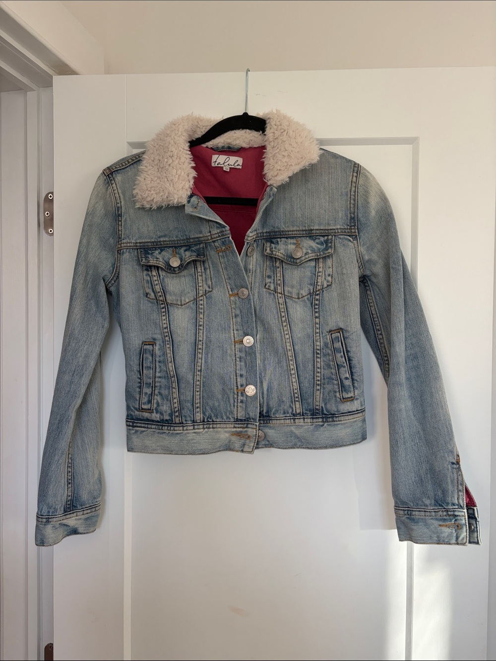 Aritzia Light Blue Denim Jacket with Cream Faux Shearling Collar